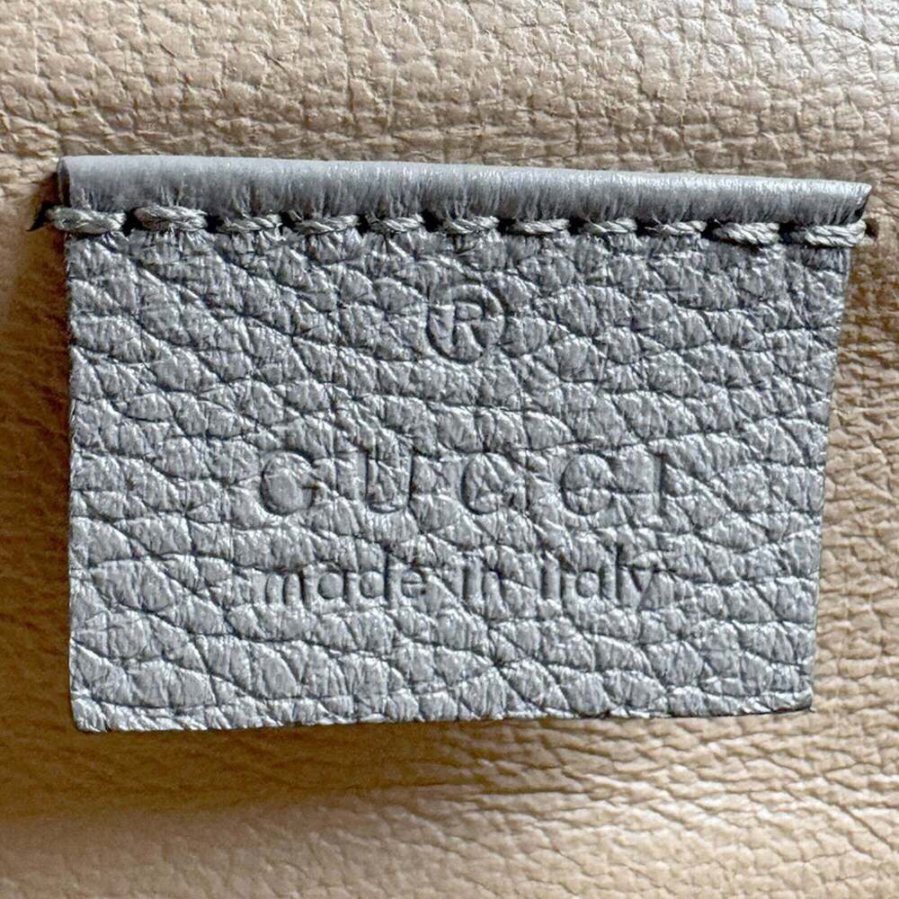 GUCCI Gray Leather Shoulder Bag - Picture 13 of 14